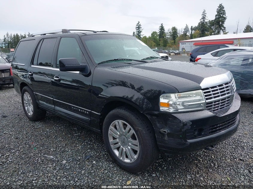 2013 LINCOLN NAVIGATOR | 5LMJJ2H56DEL08806 | UPCARS