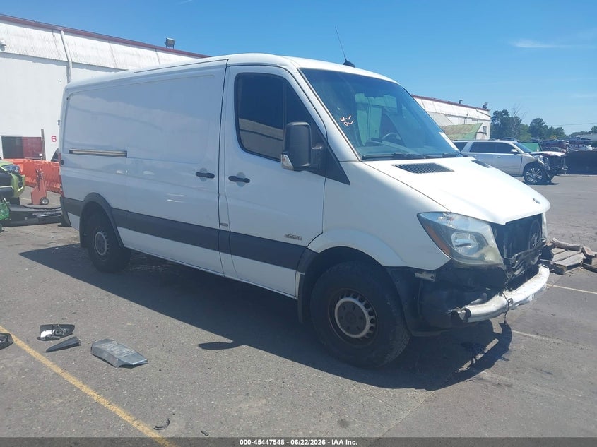 2014 MERCEDES-BENZ SPRINTER 2500 NORMAL ROOF | WD3PE7DC1E5902075 | UPCARS