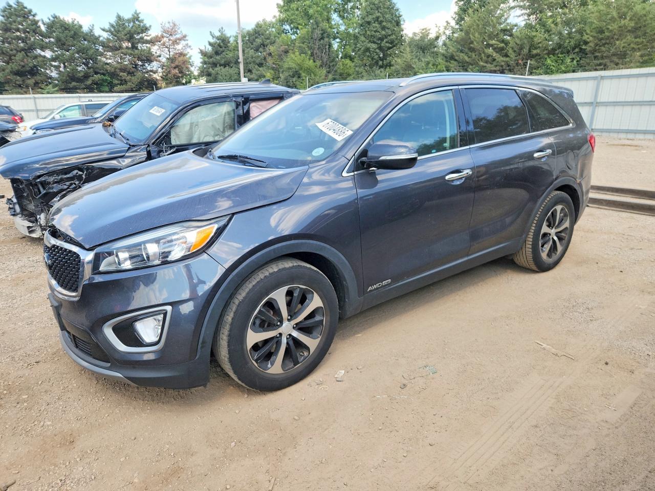 2018 KIA SORENTO EX | 5XYPHDA58JG422151 | UPCARS