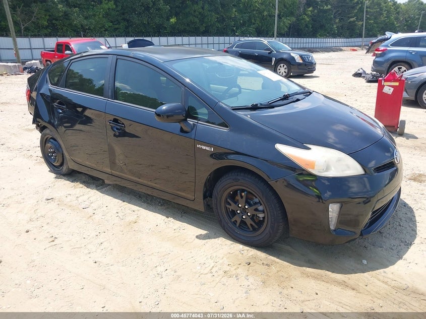 2013 TOYOTA PRIUS TWO | JTDKN3DU5D1682740 | UPCARS