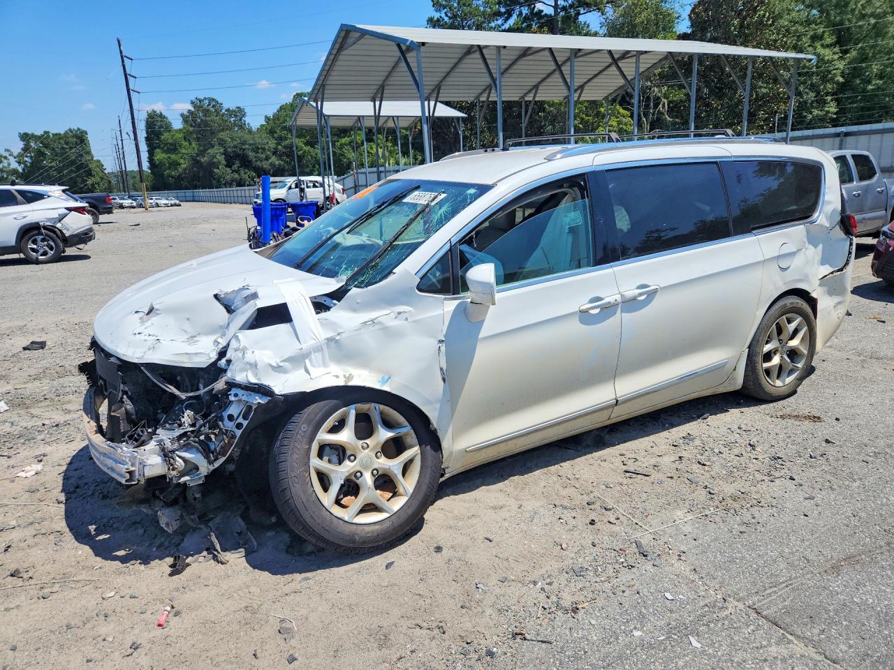 2018 CHRYSLER PACIFICA TOURING L | 2C4RC1BG4JR167189 | UPCARS