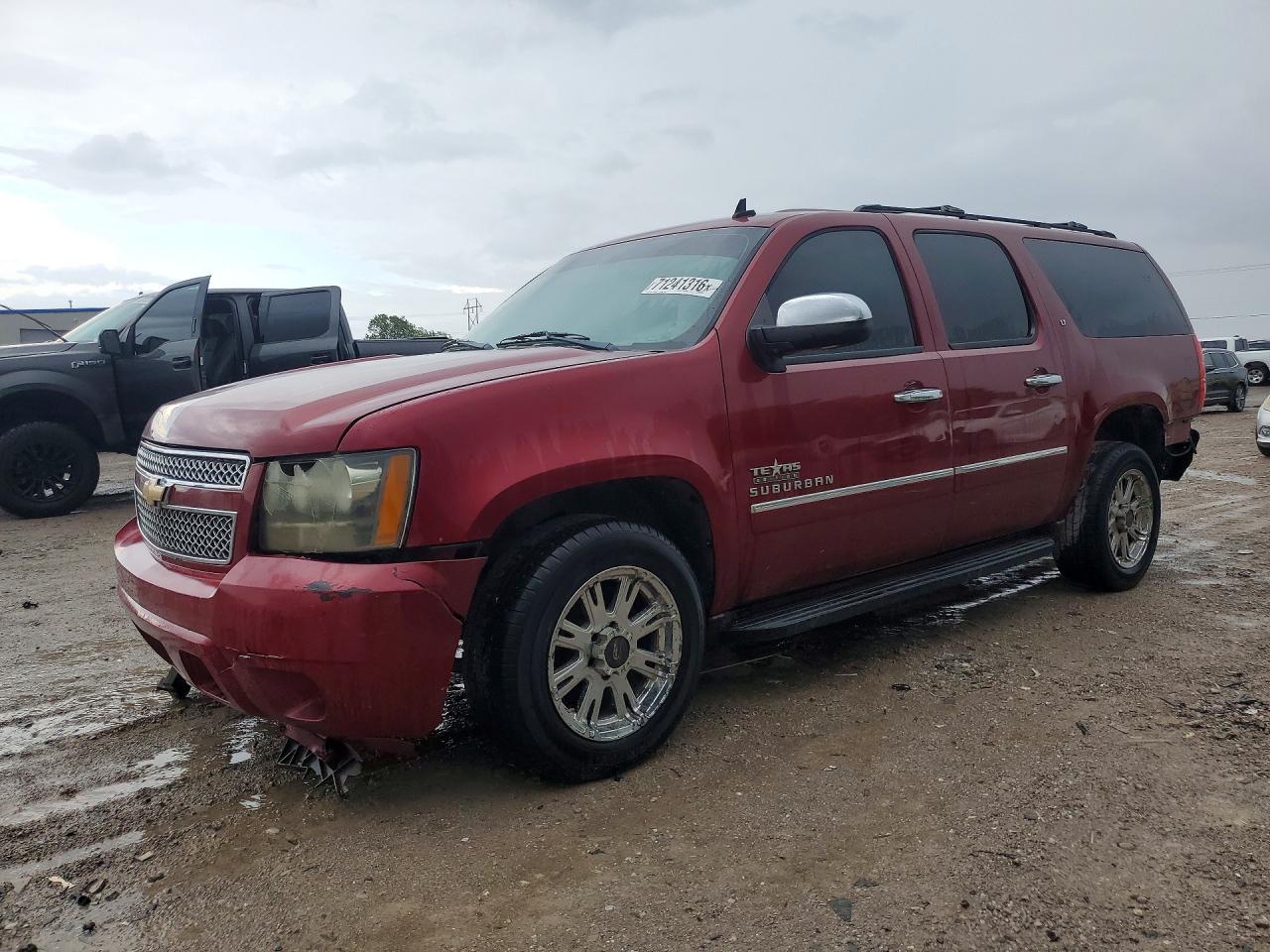 2011 CHEVROLET SUBURBAN C1500 LT | 1GNSCJE09BR270364 | UPCARS