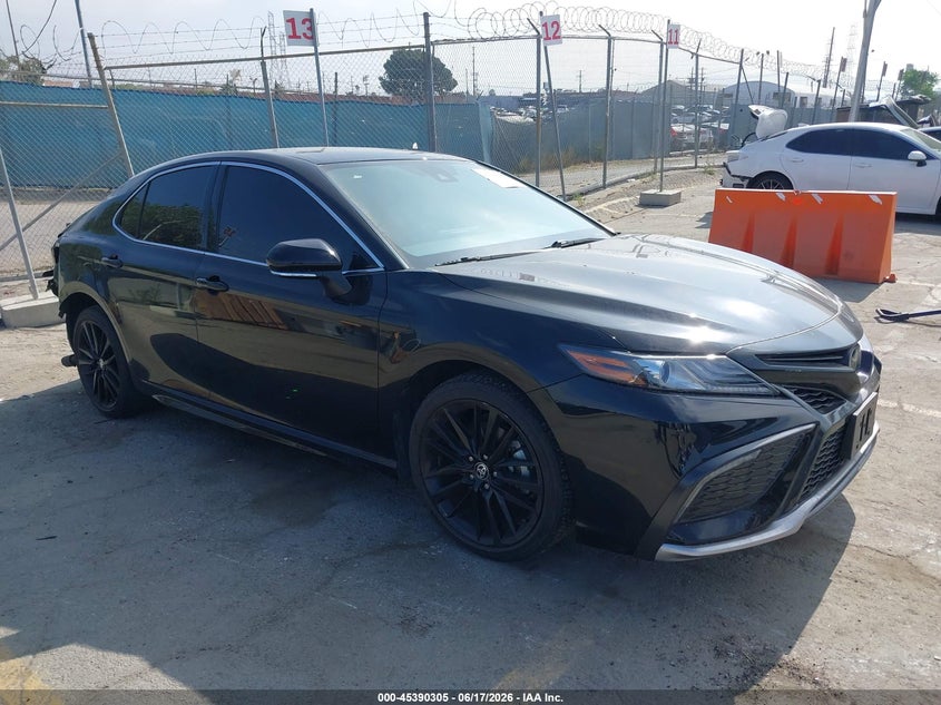 2022 TOYOTA CAMRY XSE | 4T1K61AK5NU076371 | UPCARS