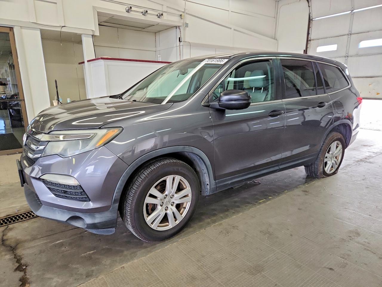 2017 HONDA PILOT | 5FNYF6H13HB002100 | UPCARS