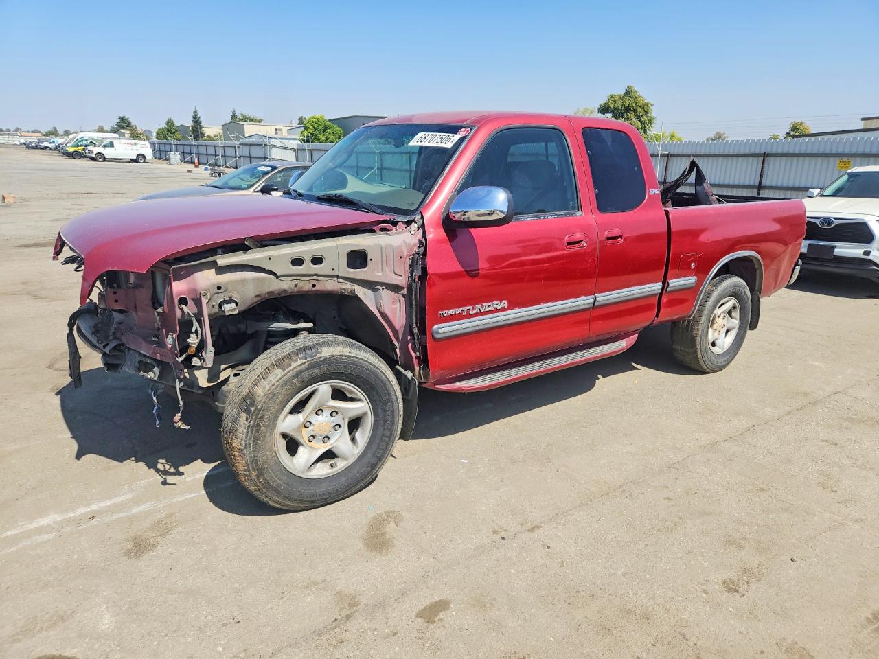 2000 TOYOTA TUNDRA SR5 | 5TBRT3418YS006973 | UPCARS