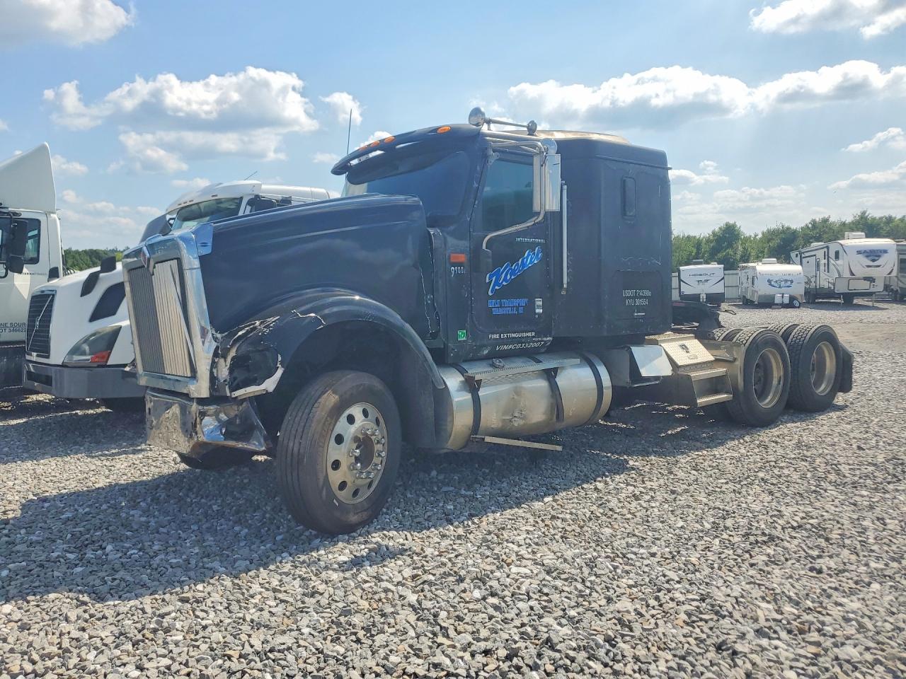 2002 INTERNATIONAL ALL OTHER SEMI TRUCK | 2HSCHAMR82C032007 | UPCARS