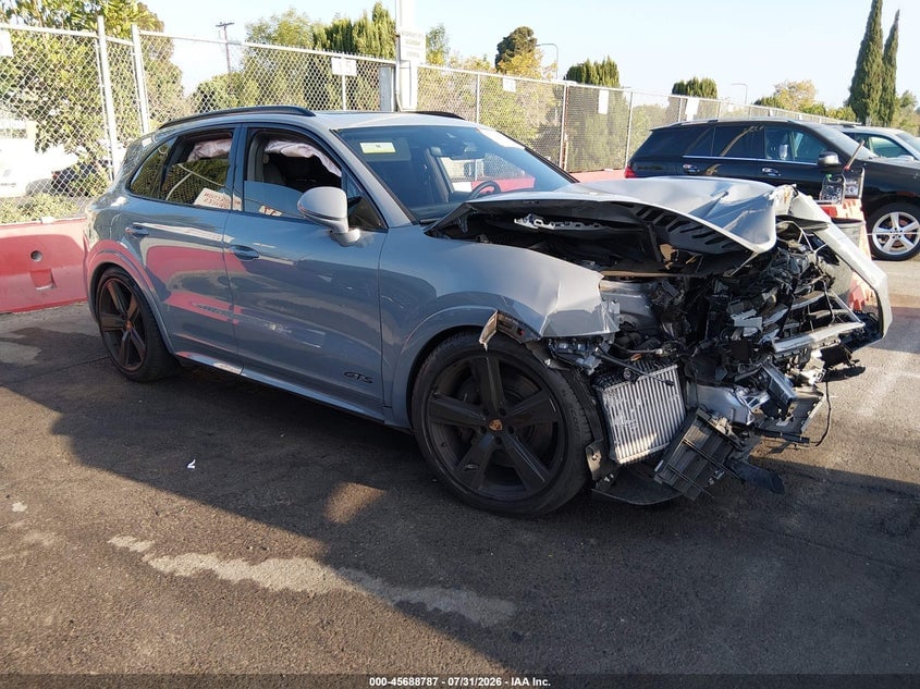 2026 PORSCHE CAYENNE GTS | WP1AG2AY2TDA25137 | UPCARS
