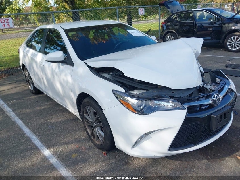 2016 TOYOTA CAMRY SE | 4T1BF1FK7GU200135 | UPCARS