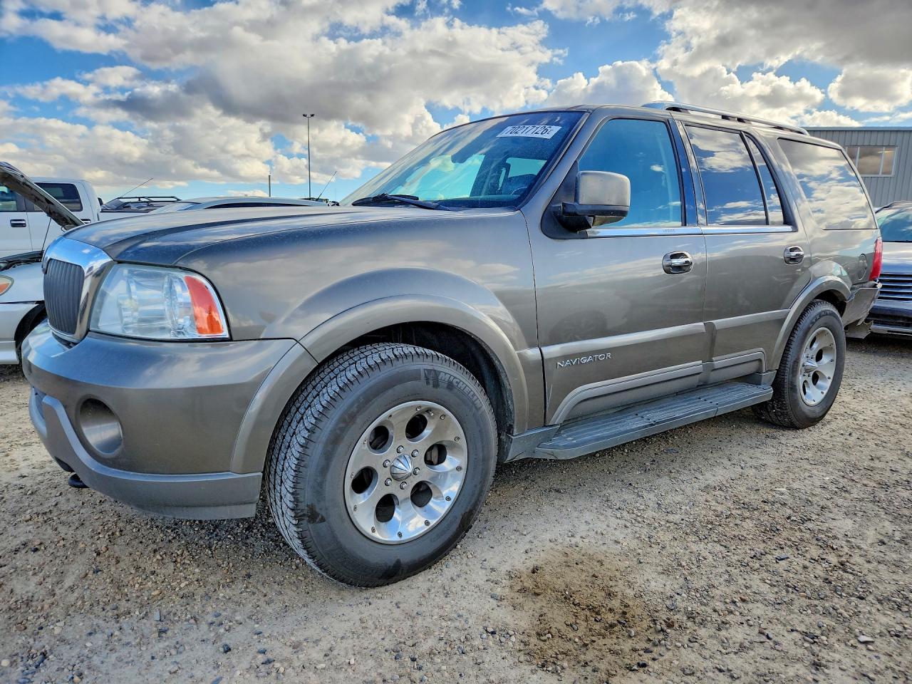 2003 LINCOLN NAVIGATOR | 5LMFU28R63LJ48811 | UPCARS