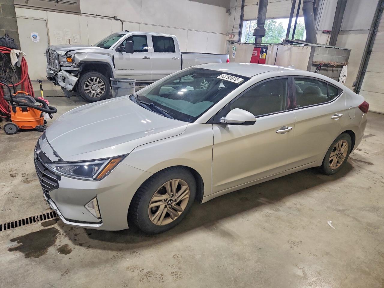 2019 HYUNDAI ELANTRA SEL | 5NPD84LF2KH462163 | UPCARS