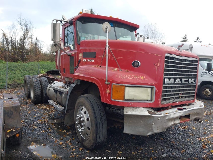 2005 MACK 700 CL700 | 1M1AD64Y65M001486 | UPCARS