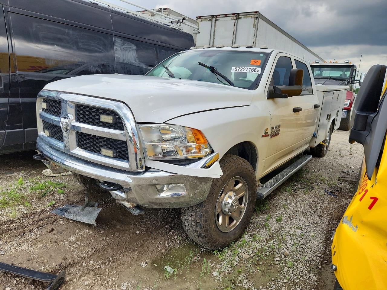 2018 RAM 3500 | 3C7WR9CL4JG140899 | UPCARS