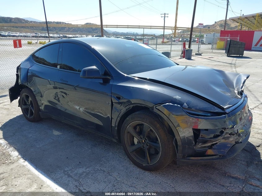 2026 TESLA MODEL Y PREMIUM REAR-WHEEL DRIVE/REAR-WHEEL DRIVE | 7SAYGDED7TF525762 | UPCARS