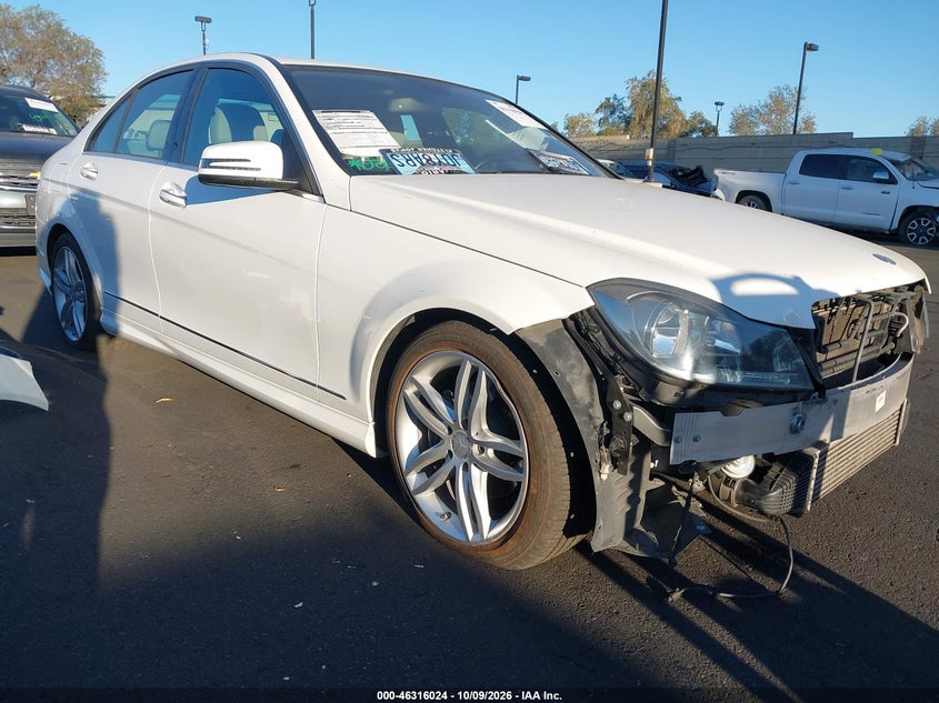 2014 MERCEDES-BENZ C 250 SPORT | WDDGF4HB8EA945330 | UPCARS