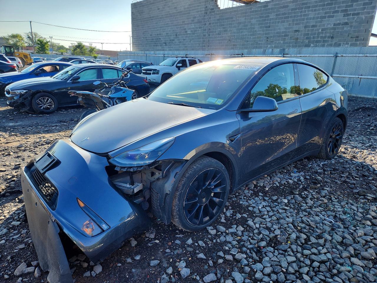 2023 TESLA MODEL Y | 7SAYGDEE3PF694241 | UPCARS