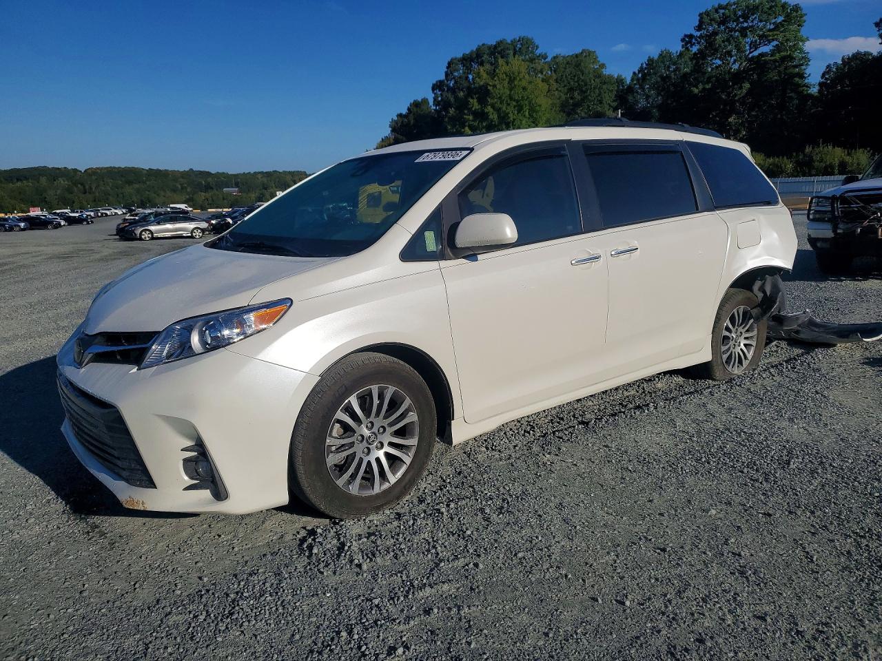 2020 TOYOTA SIENNA XLE PREMIUM 8-PASSENGER | 5TDYZ3DC0LS061218 | UPCARS