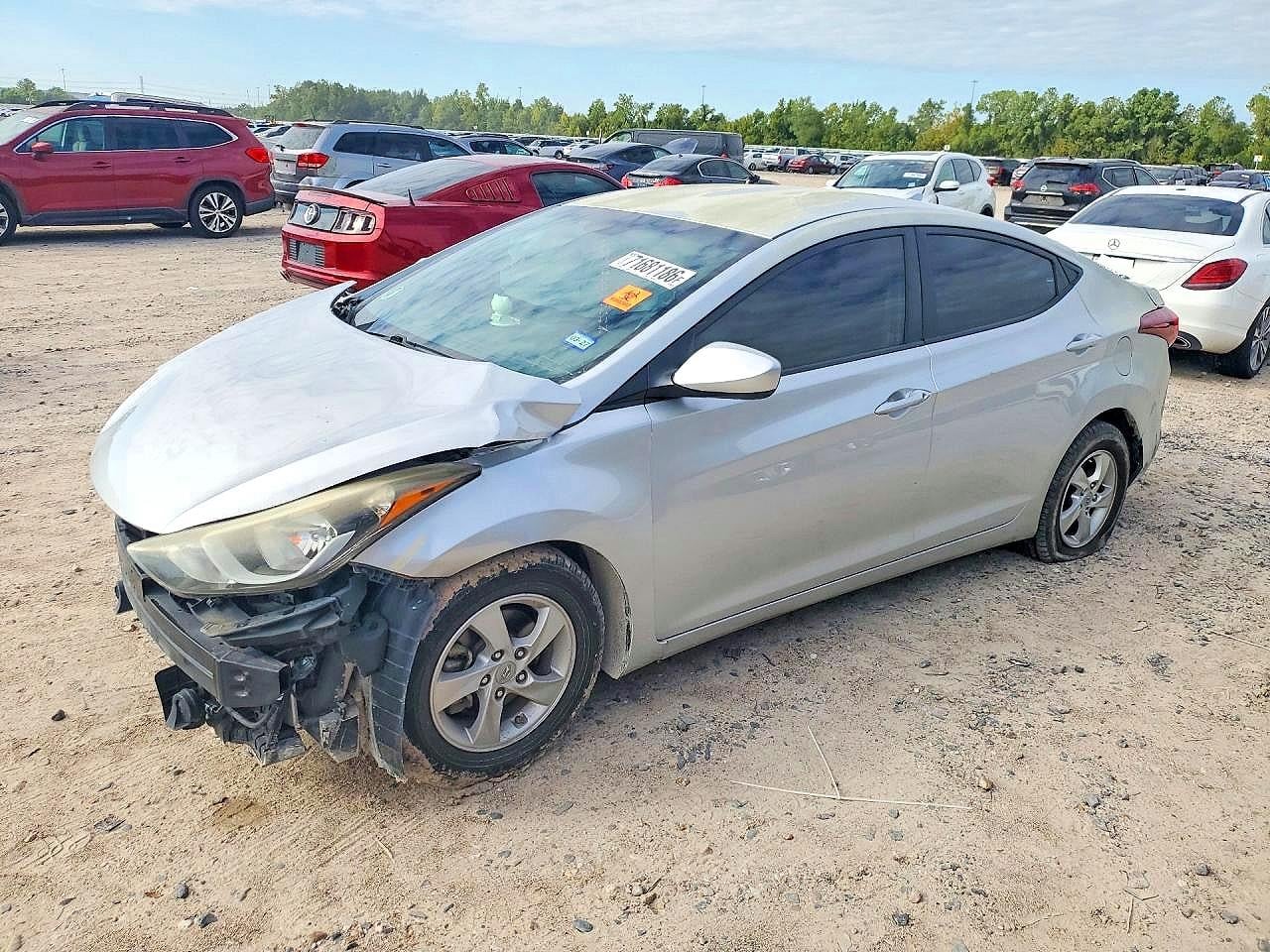 2015 HYUNDAI ELANTRA SE | 5NPDH4AE8FH589872 | UPCARS