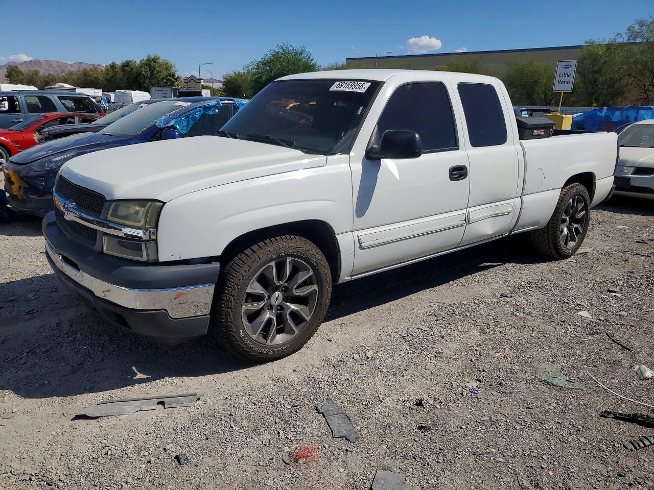 2005 CHEVROLET SILVERADO C1500 | 2GCEC19T651252704 | UPCARS