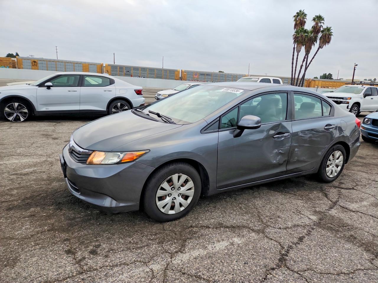 2012 HONDA CIVIC LX | 19XFB2F56CE372151 | UPCARS