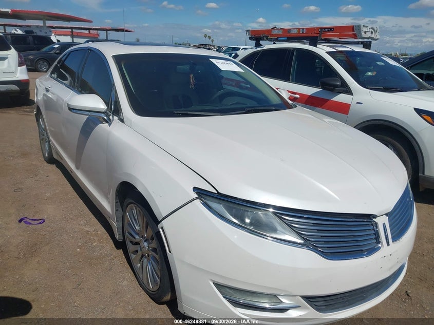 2015 LINCOLN MKZ | 3LN6L2G91FR618868 | UPCARS