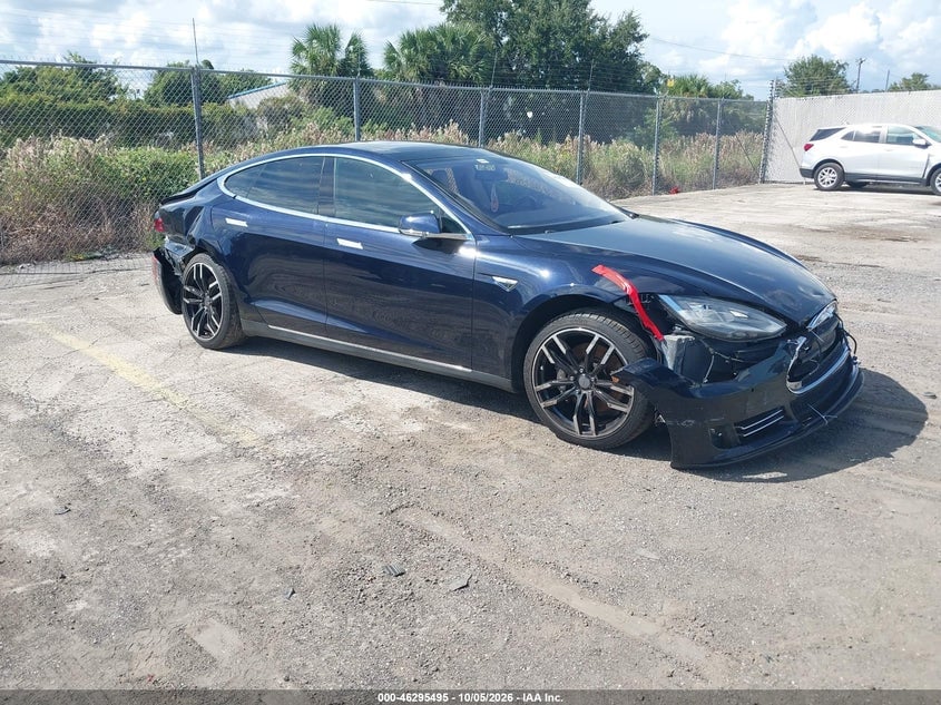 2014 TESLA MODEL S P85 | 5YJSA1H16EFP35311 | UPCARS