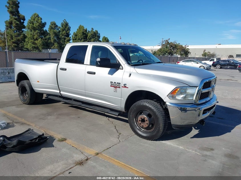 2017 RAM 3500 TRADESMAN  4X4 8' BOX | 3C63RRGL0HG776229 | UPCARS