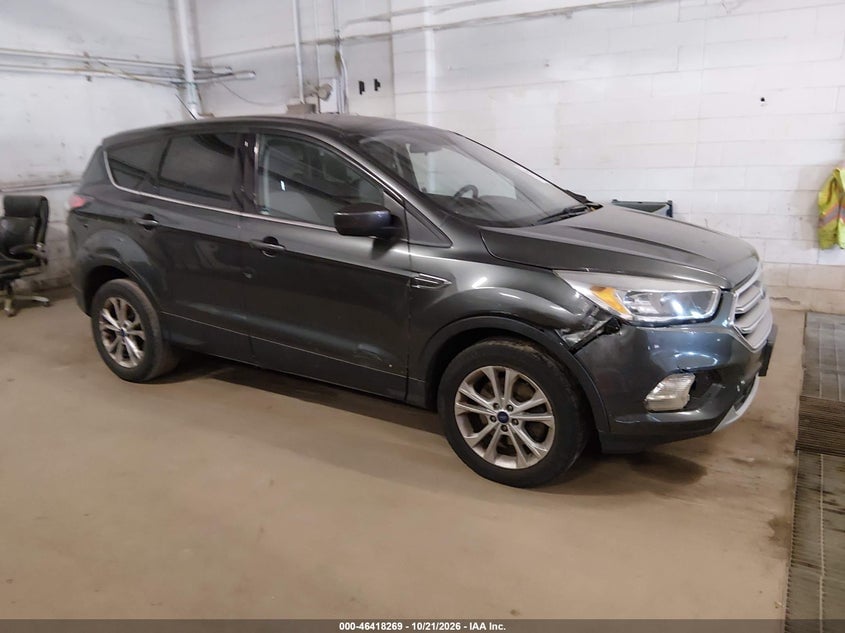2017 FORD ESCAPE SE | 1FMCU9GDXHUB03229 | UPCARS