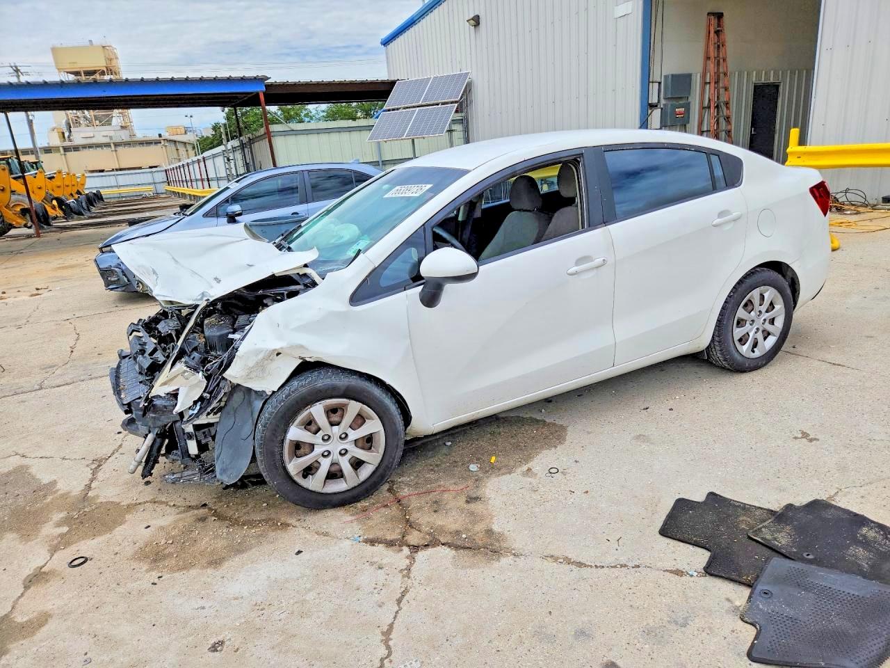 2015 KIA RIO LX | KNADM4A35F6444757 | UPCARS