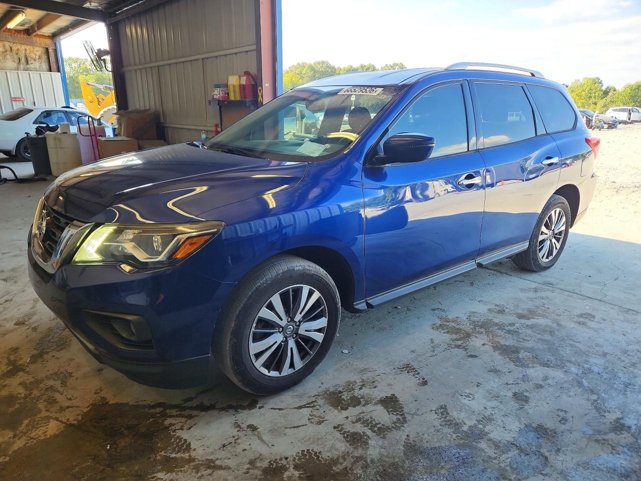 2019 NISSAN PATHFINDER SV | 5N1DR2MM8KC582233 | UPCARS