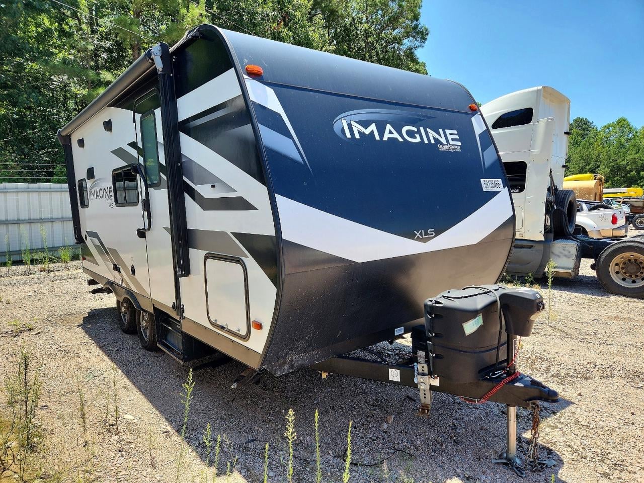 2022 GRAND DESIGN IMAGINE CAMPER | 573TE2224N3430329 | UPCARS