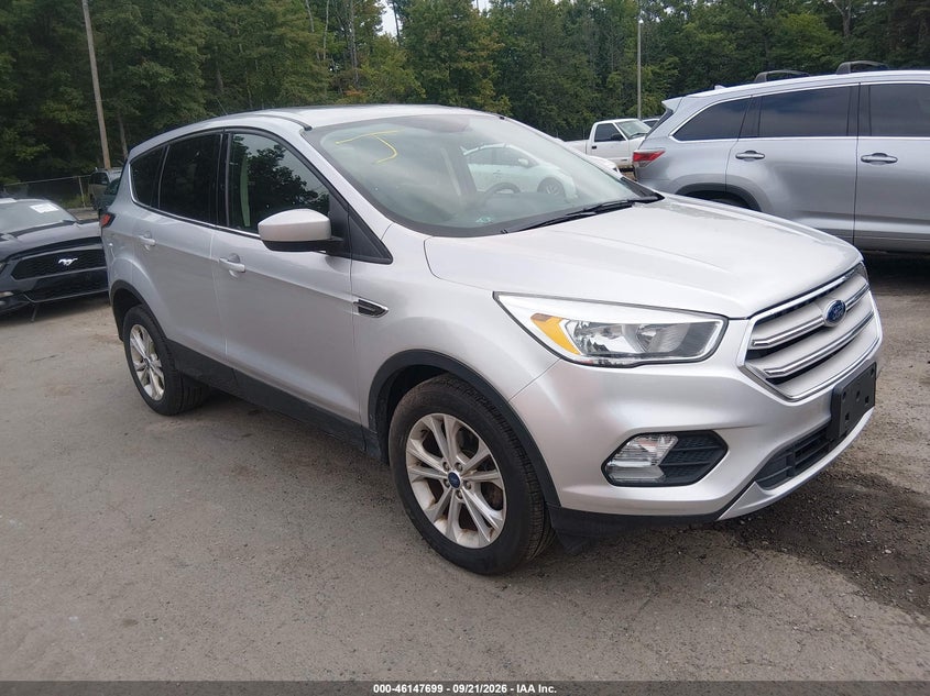2017 FORD ESCAPE SE | 1FMCU0GD3HUD33304 | UPCARS