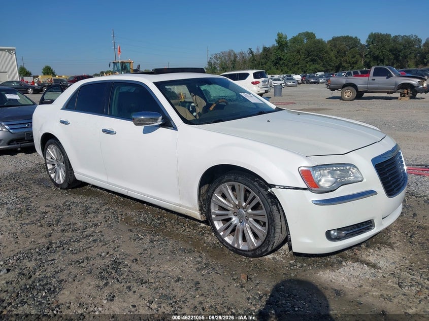 2013 CHRYSLER 300C | 2C3CCAET3DH517067 | UPCARS