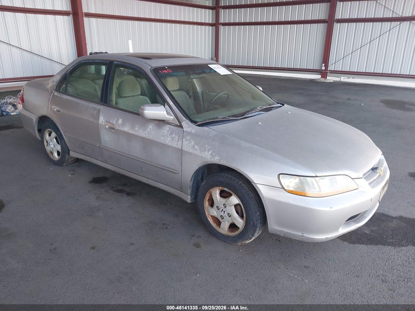 1998 HONDA ACCORD EX | 1HGCG5554WA239338 | UPCARS