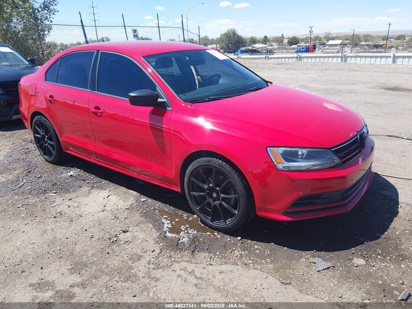2015 VOLKSWAGEN JETTA 1.8T SE | 3VWB07AJXFM335195 | UPCARS