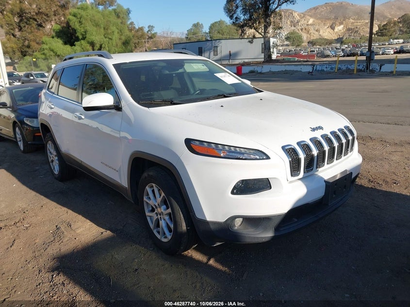2016 JEEP CHEROKEE LATITUDE | 1C4PJMCB0GW301570 | UPCARS