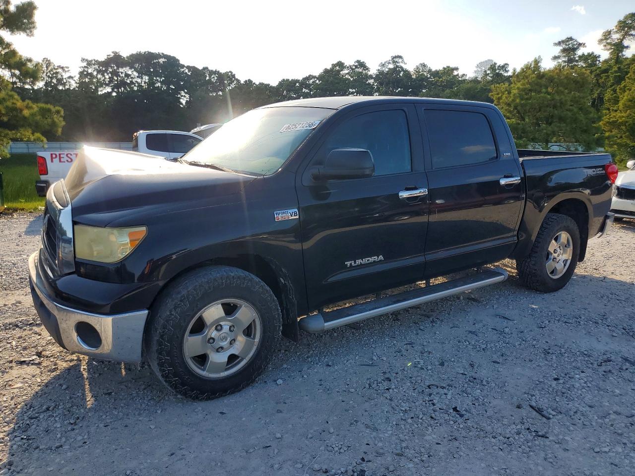 2008 TOYOTA TUNDRA SR5 | 5TFEV54198X034139 | UPCARS