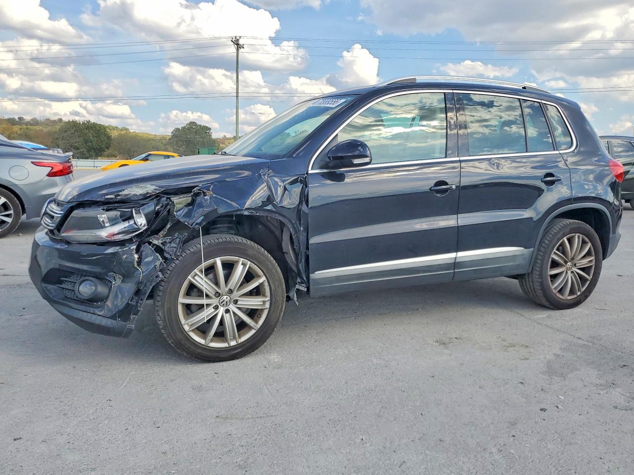 2014 VOLKSWAGEN TIGUAN S | WVGBV3AX3EW516439 | UPCARS