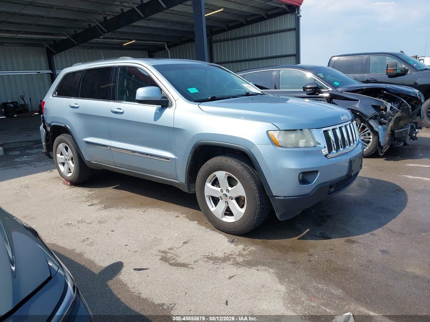 2013 JEEP GRAND CHEROKEE LAREDO | 1C4RJFAG3DC555385 | UPCARS