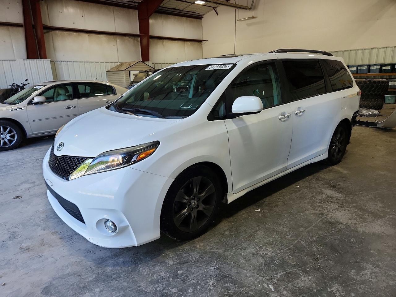 2015 TOYOTA SIENNA SPORT | 5TDXK3DC8FS625329 | UPCARS