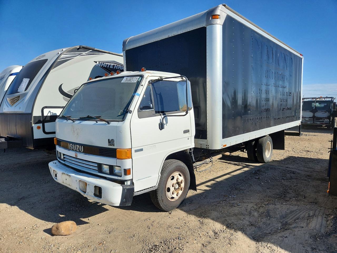 1994 ISUZU NPR BOX TRUCK | 4KLB4B1A3RJ000050 | UPCARS