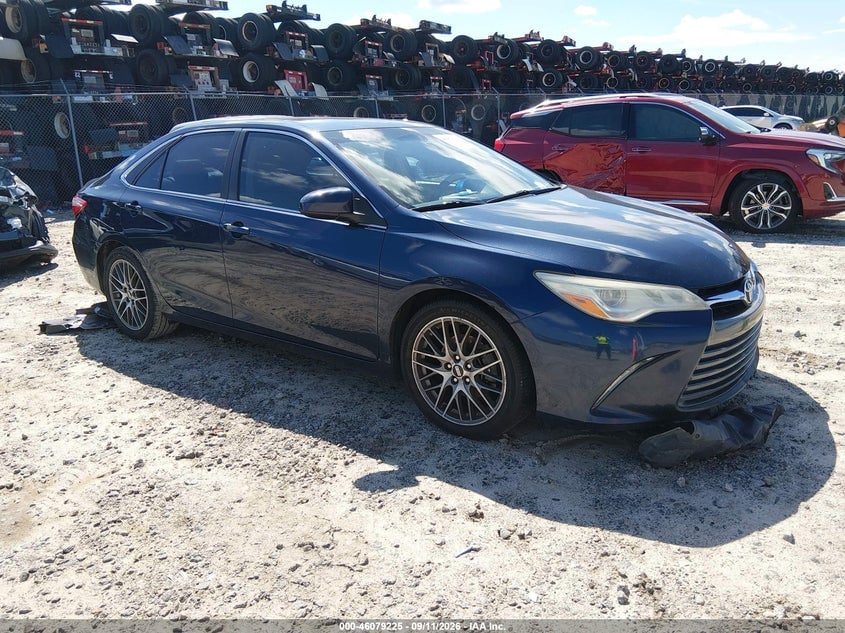 2015 TOYOTA CAMRY XLE V6 | 4T1BK1FK4FU558237 | UPCARS