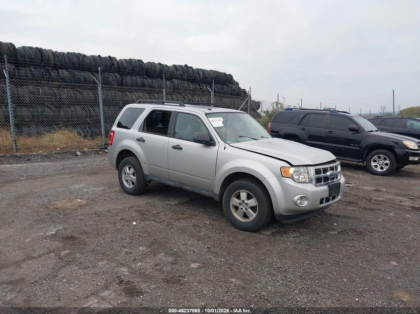 2009 FORD ESCAPE XLT | 1FMCU93749KA43378 | UPCARS