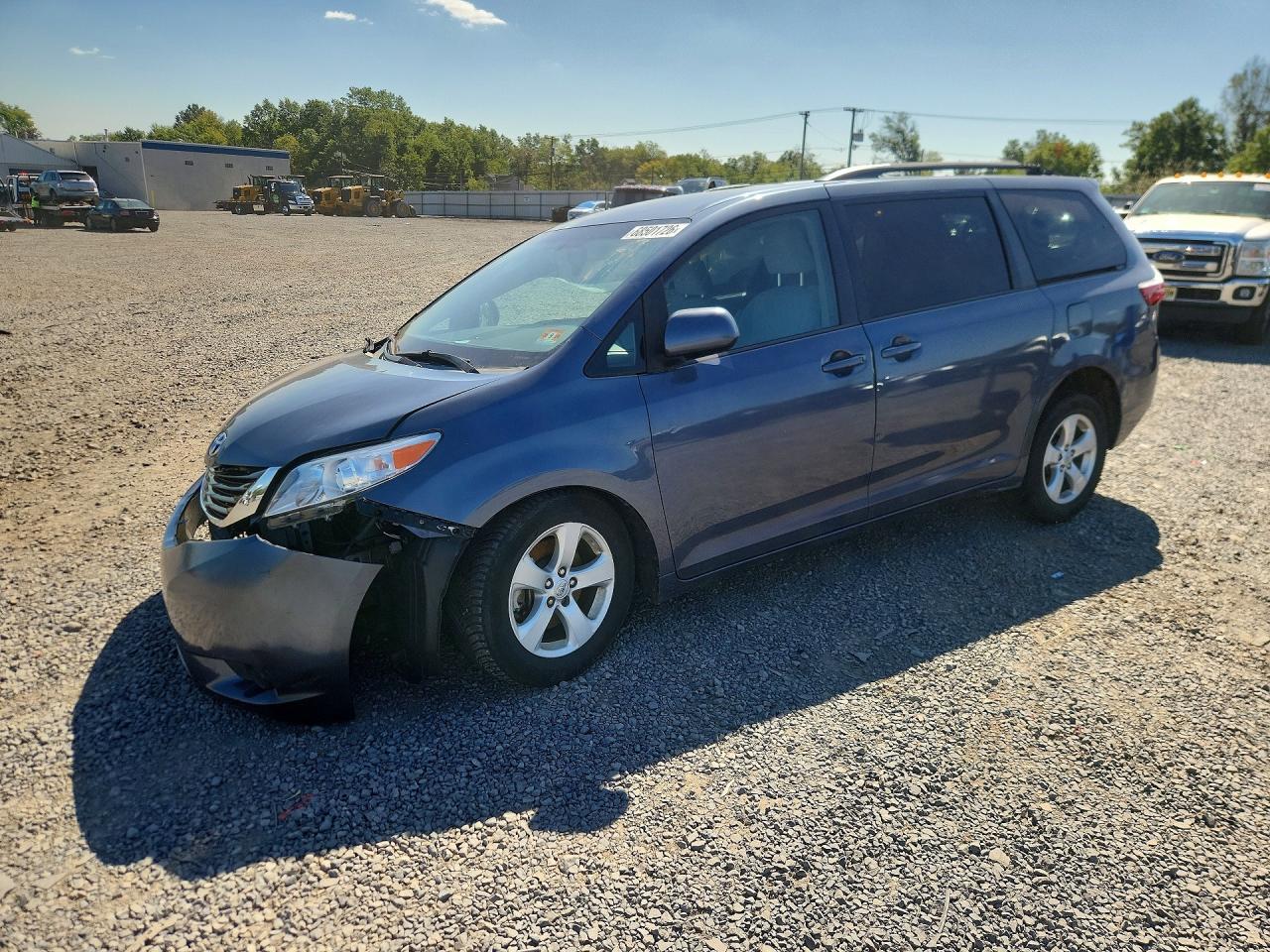 2015 TOYOTA SIENNA LE | 5TDKK3DCXFS642594 | UPCARS