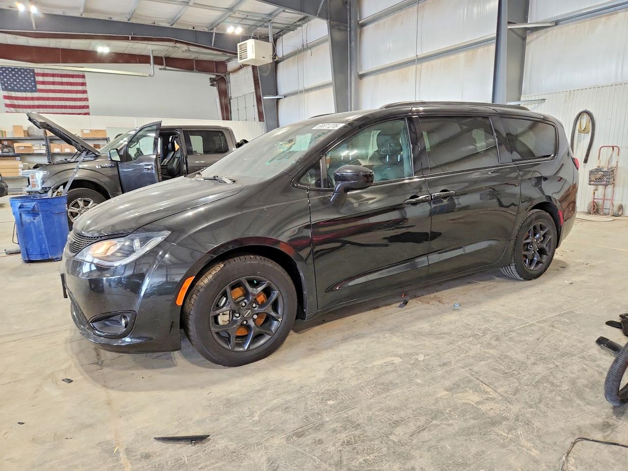 2019 CHRYSLER PACIFICA TOURING L PLUS | 2C4RC1EG5KR629112 | UPCARS