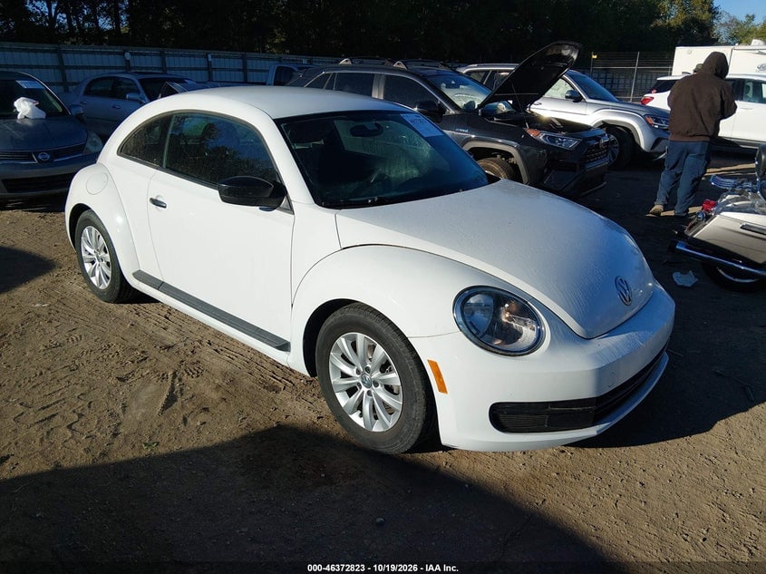 2014 VOLKSWAGEN BEETLE 1.8T ENTRY | 3VWF17AT2EM657862 | UPCARS