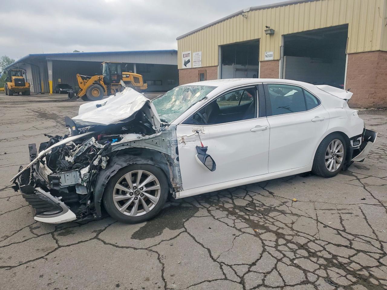 2021 TOYOTA CAMRY LE | 4T1C11AK4MU551123 | UPCARS