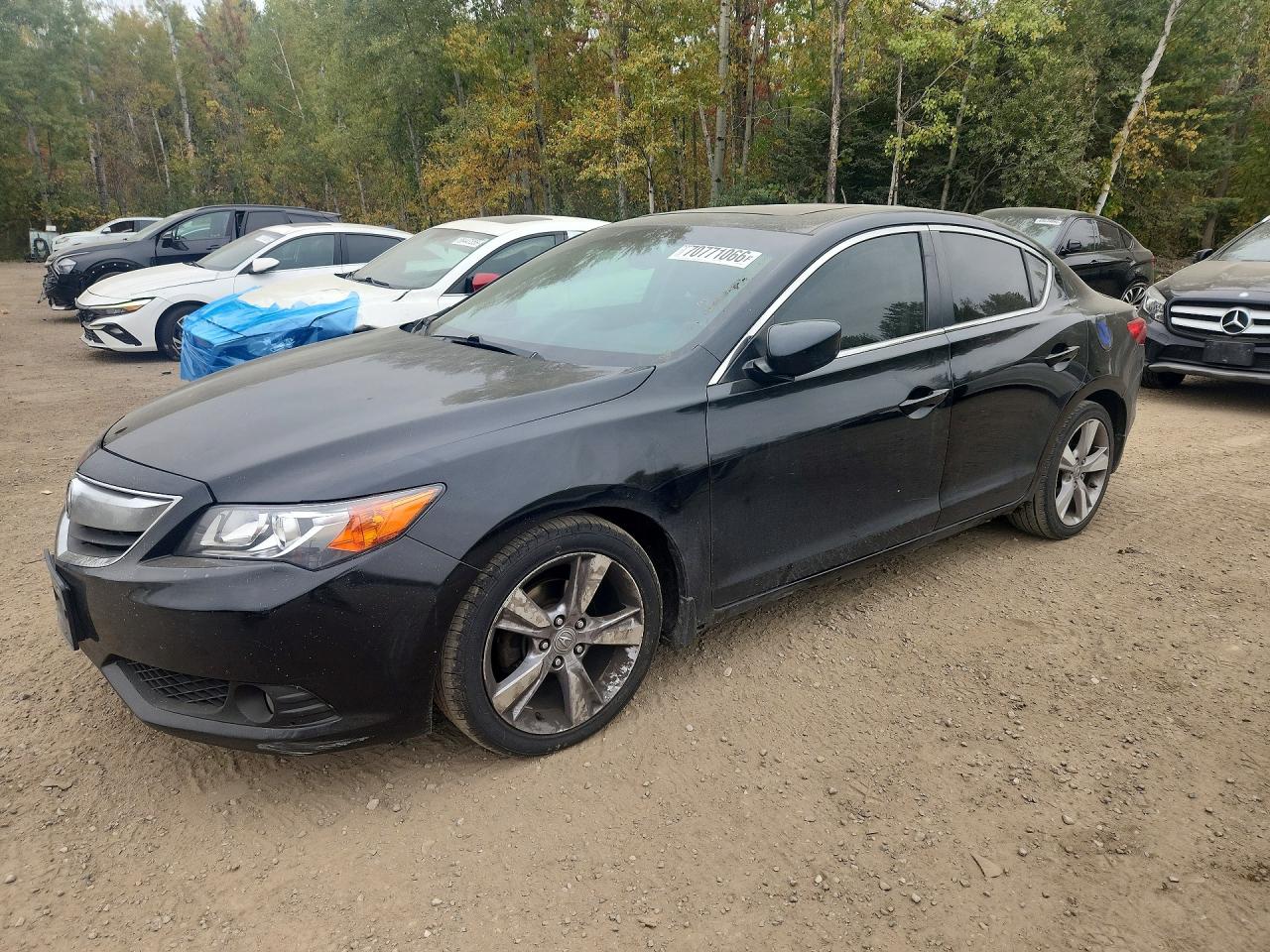 2013 ACURA ILX 20 PREMIUM | 19VDE1F55DE400637 | UPCARS