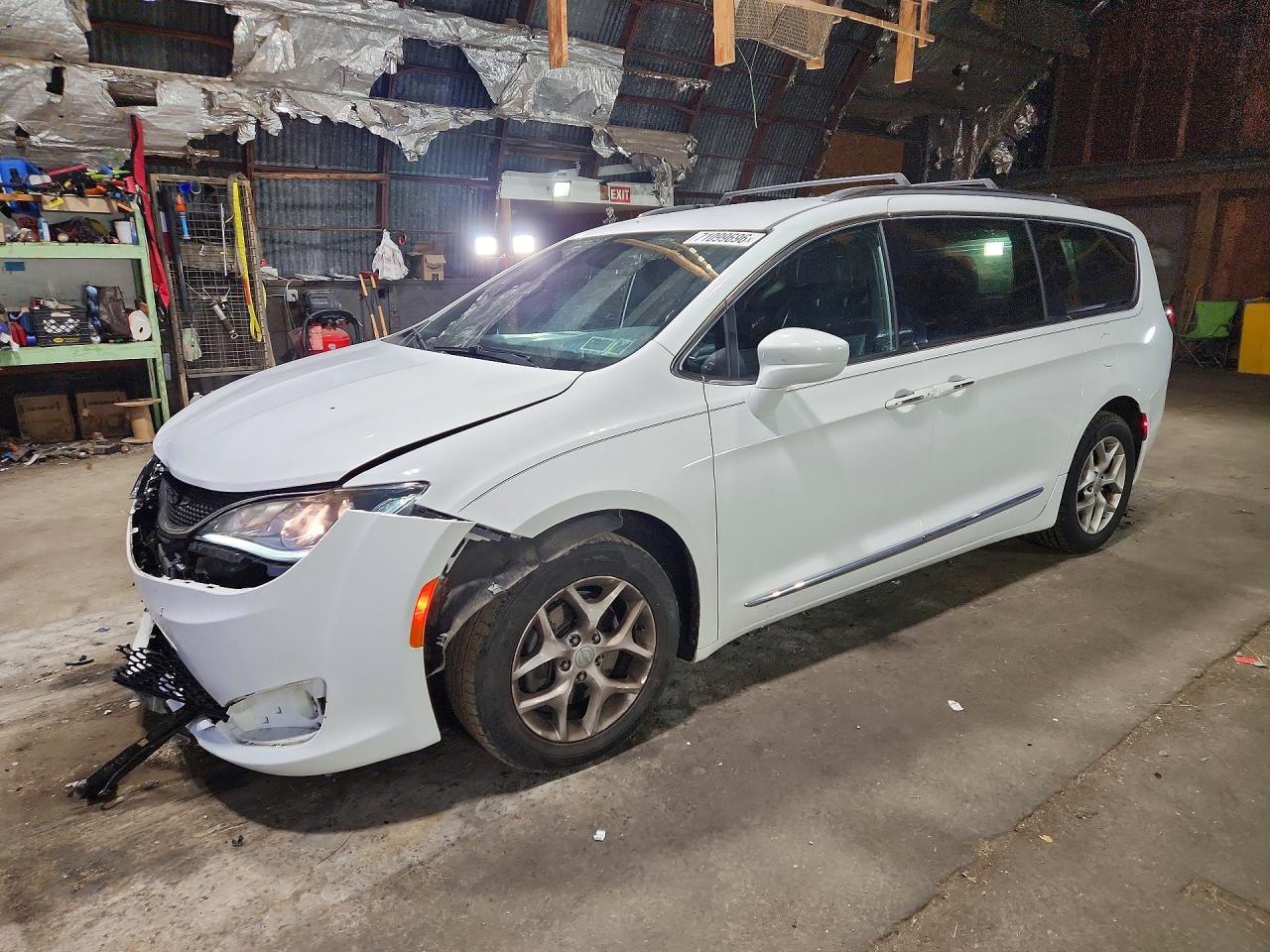 2020 CHRYSLER PACIFICA TOURING L | 2C4RC1BG0LR106733 | UPCARS
