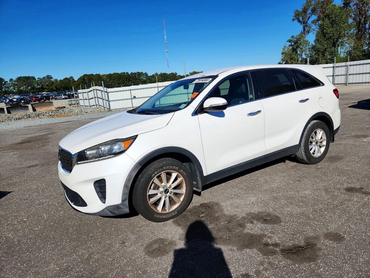 2019 KIA SORENTO LX | 5XYPG4A34KG439726 | UPCARS