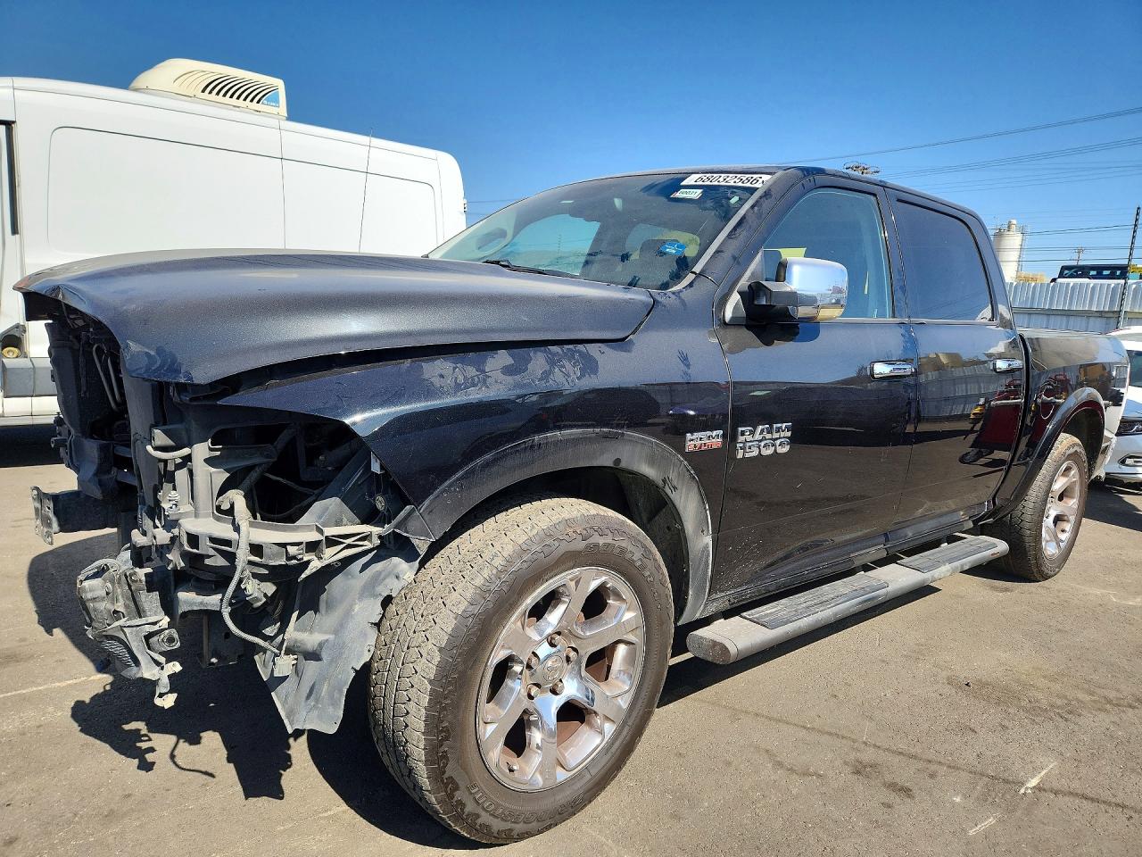2018 RAM 1500 LARAMIE | 1C6RR6NT7JS143866 | UPCARS